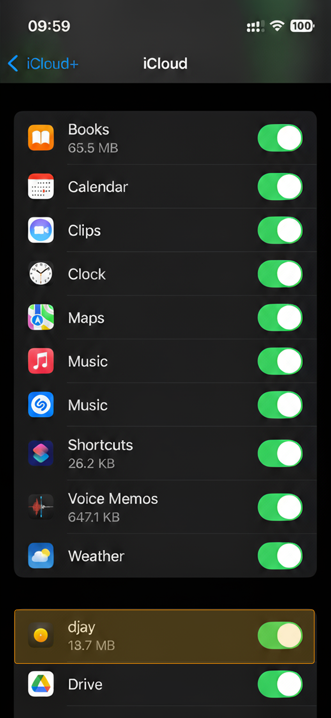 iCloud djay button